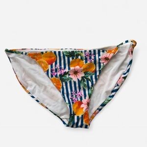 No Boundaries Multicolor Striped Bikini Bottom